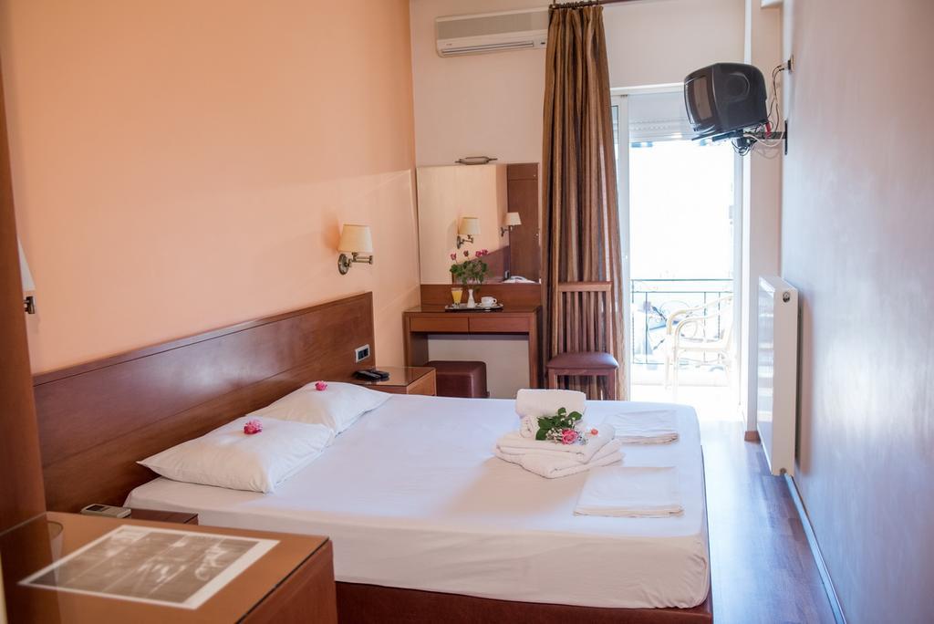 Irini Spa Hotel ルトラ・エディプソス エクステリア 写真